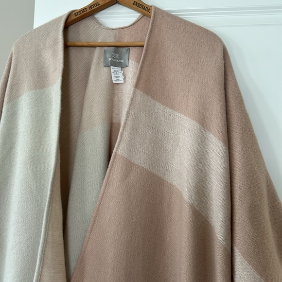 SOIA & KYO Color Block Fringed Wrap Scarfigan Poncho in Pale Pink, Tan & Cream - Picture 13 of 14